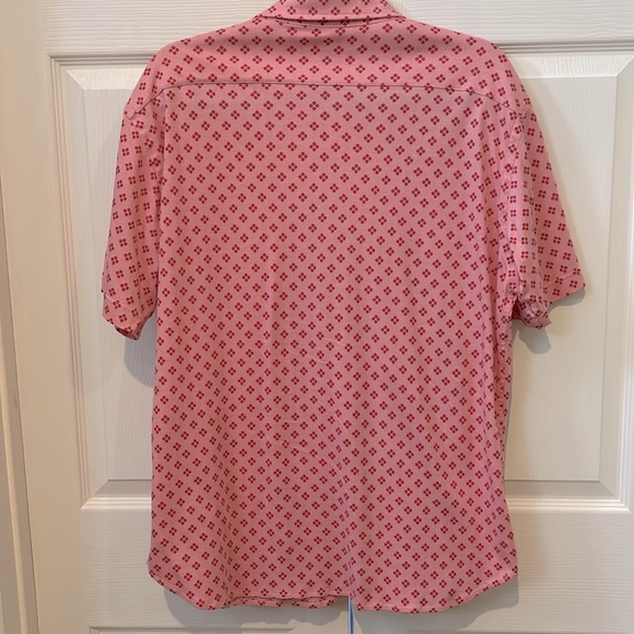 excellent condition - Men’s Cremieux button down shirt Size: XL Color: Pink/Red - Picture 2 of 3